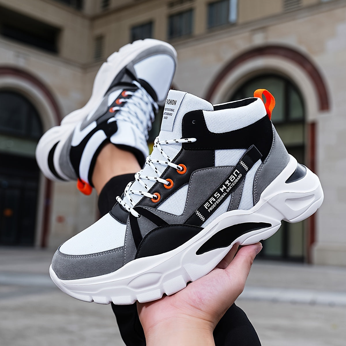 Men's High Top Basketball Shoes Colour Block Non Slip Lace Up Sneakers