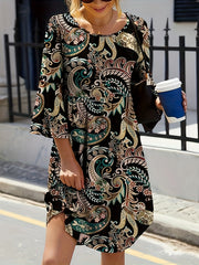 Plus Paisley Floral Print Bell Sleeve Loose Fit Dress