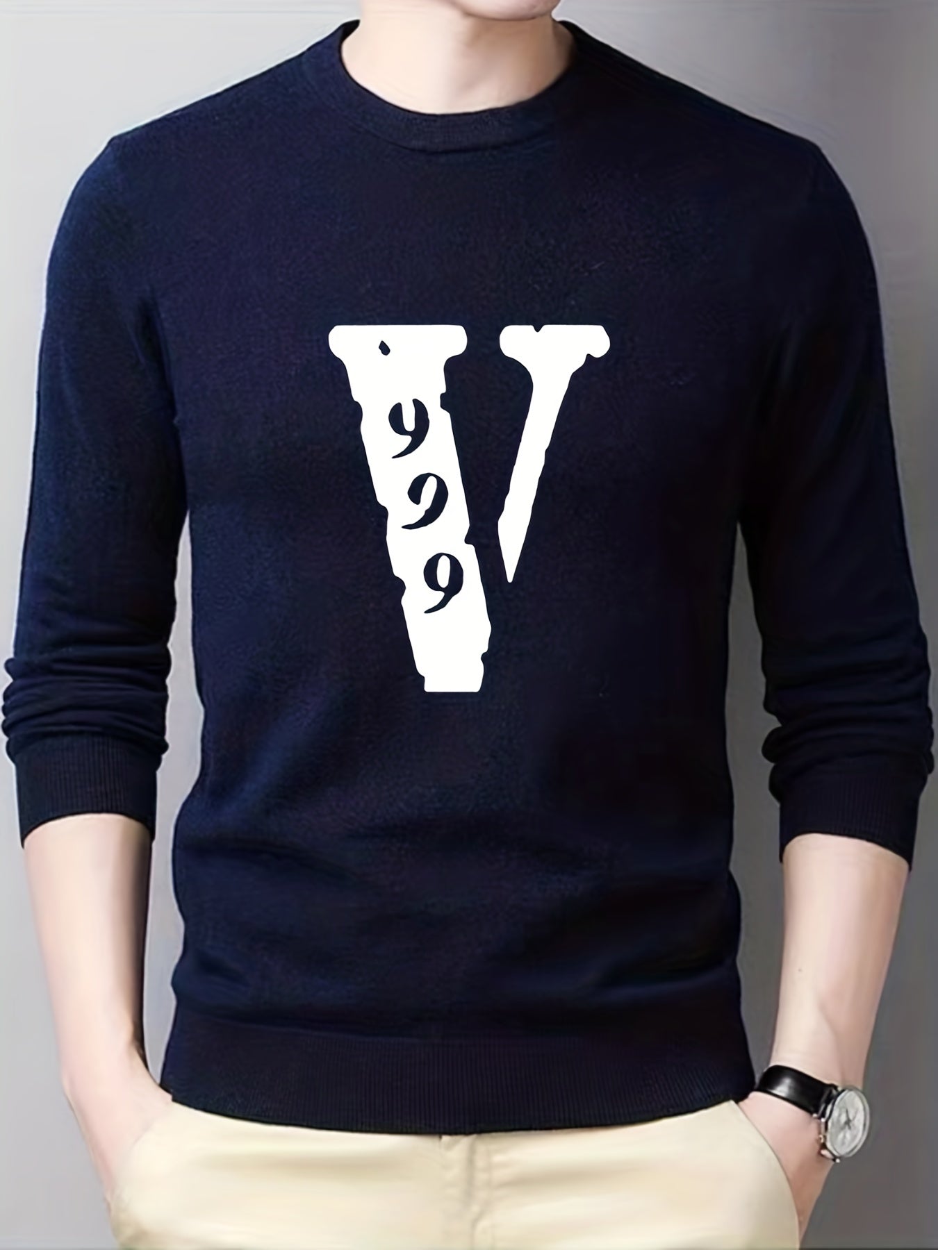 Men's V-Neck Knitted Sweater for Fall Winter