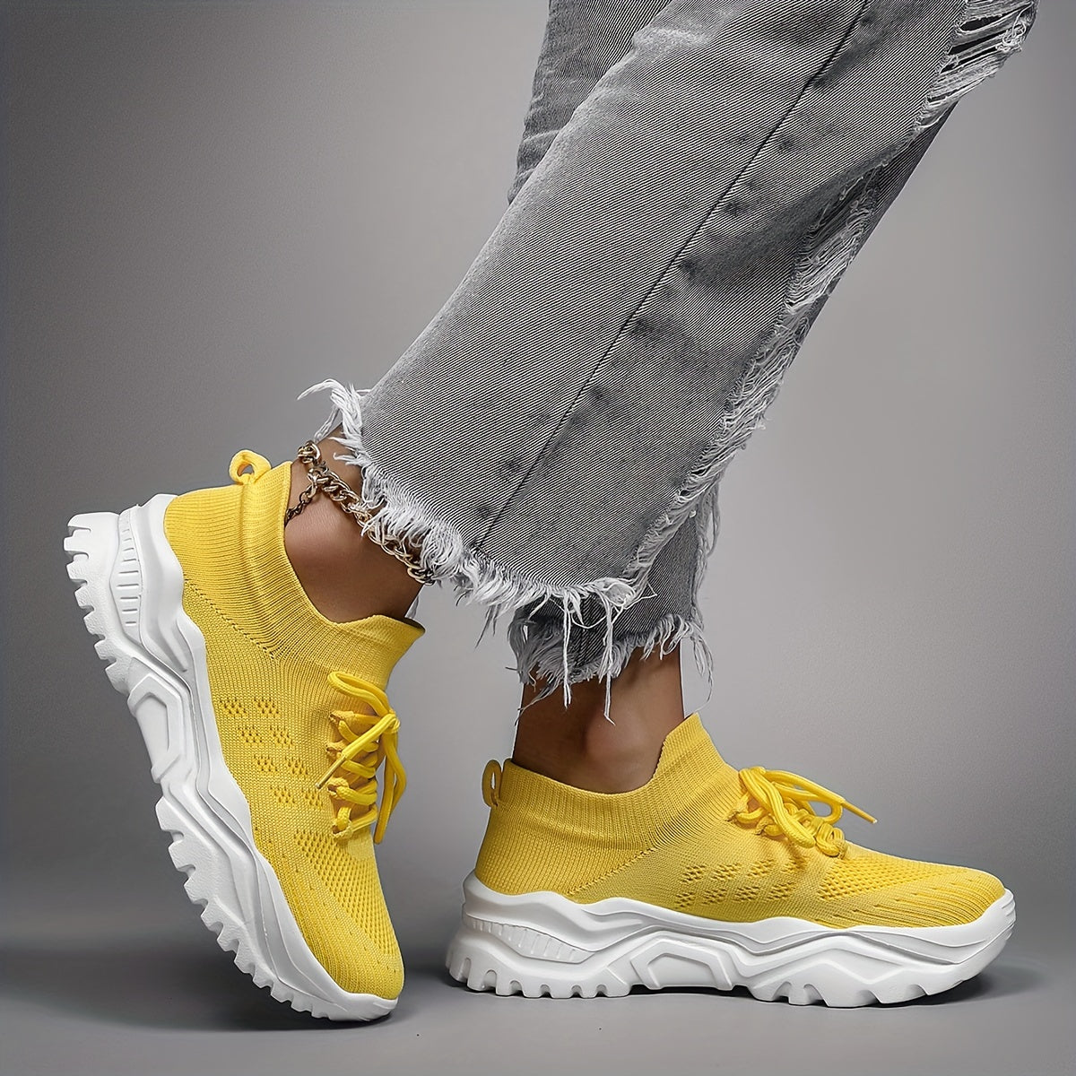 Women's Breathable Mesh Lace Up Sneakers Lightweight Sports Shoes