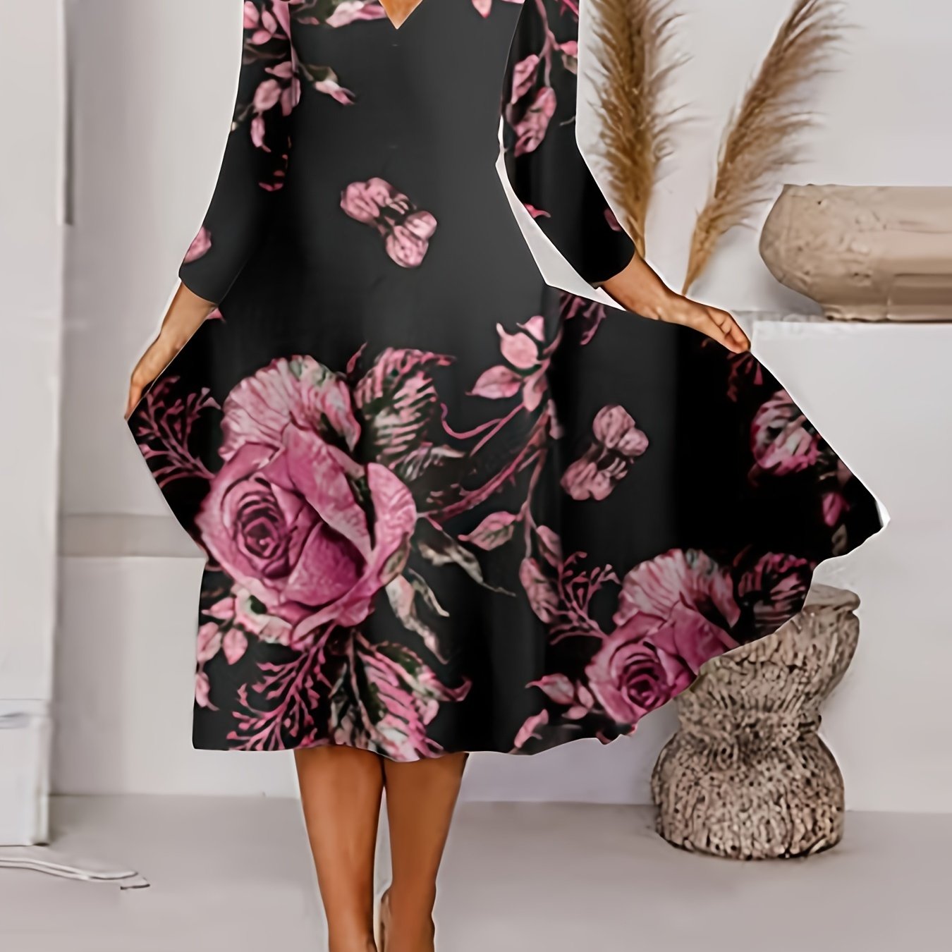 Women's Plus Floral Print V-Neck Stretch Dress