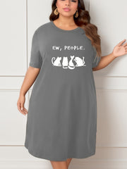 Cat & Letter Print Short Sleeve Round Neck Nightdress