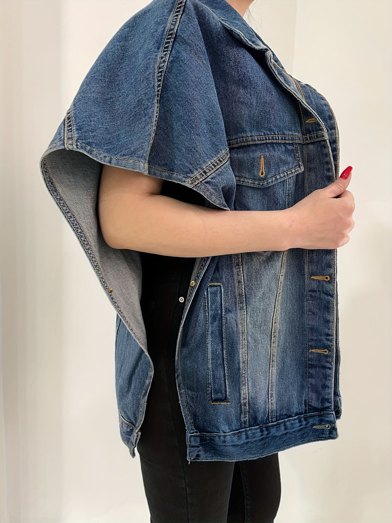 Loose Fit Denim Jackets Single Breasted Button Flap Pockets Lapel Denim Coats