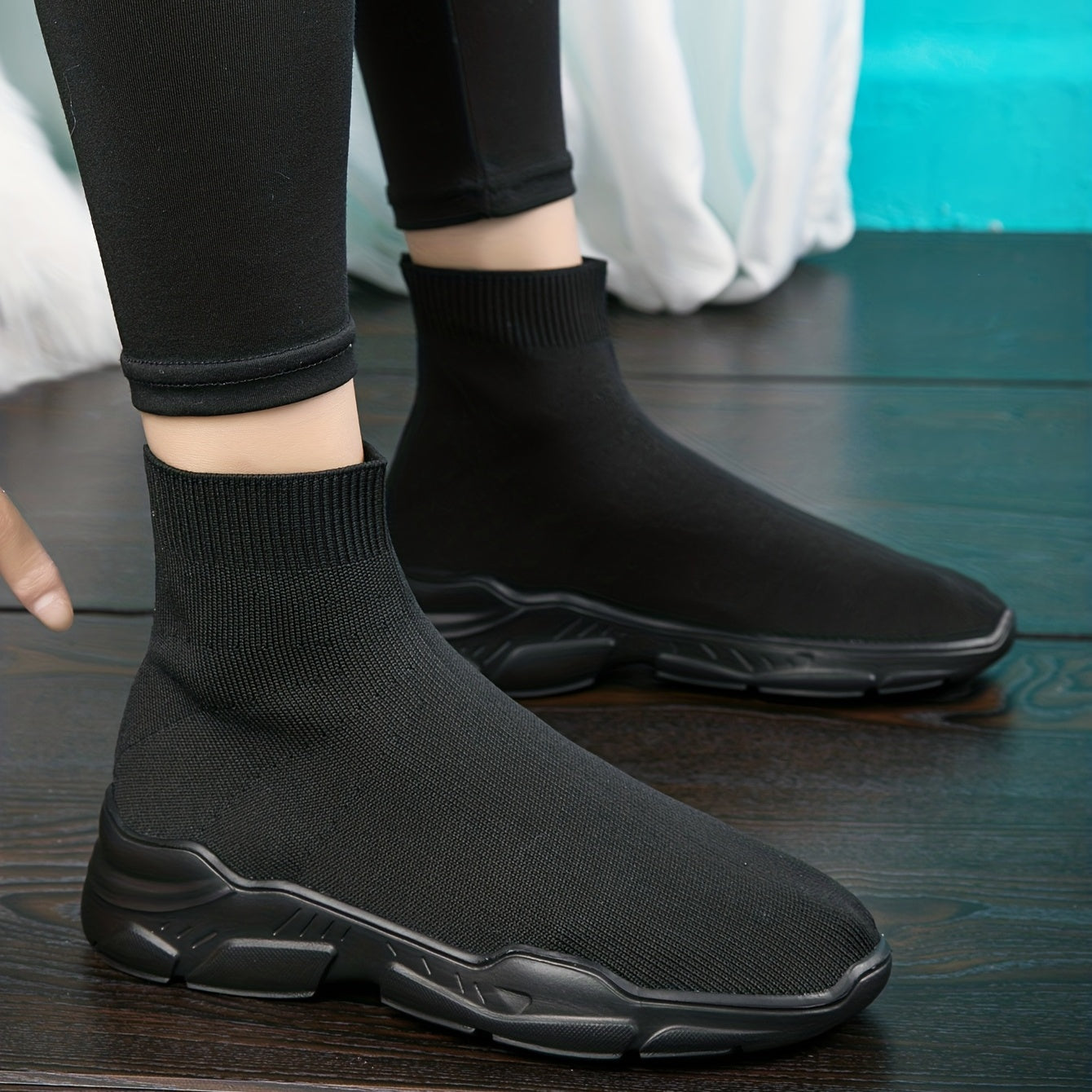 Women's Breathable Knit Mid Top Slip On Shoes