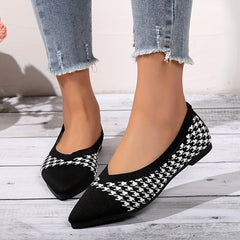Women's Breathable Knit Flat Shoes Lightweight Closed Toe Slip On Shoes