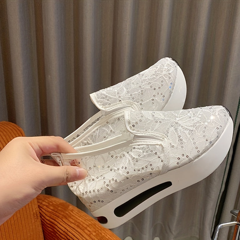 Women's Mesh Slip-On Walking Shoes Comfortable Low Top Sneakers