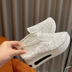 Women's Mesh Slip-On Walking Shoes Comfortable Low Top Sneakers