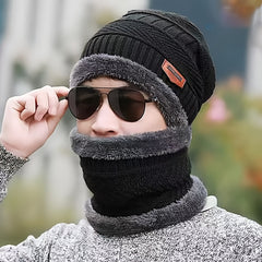 Waterproof & Windproof Outdoor Sports Gloves, Hat & Scarf Set