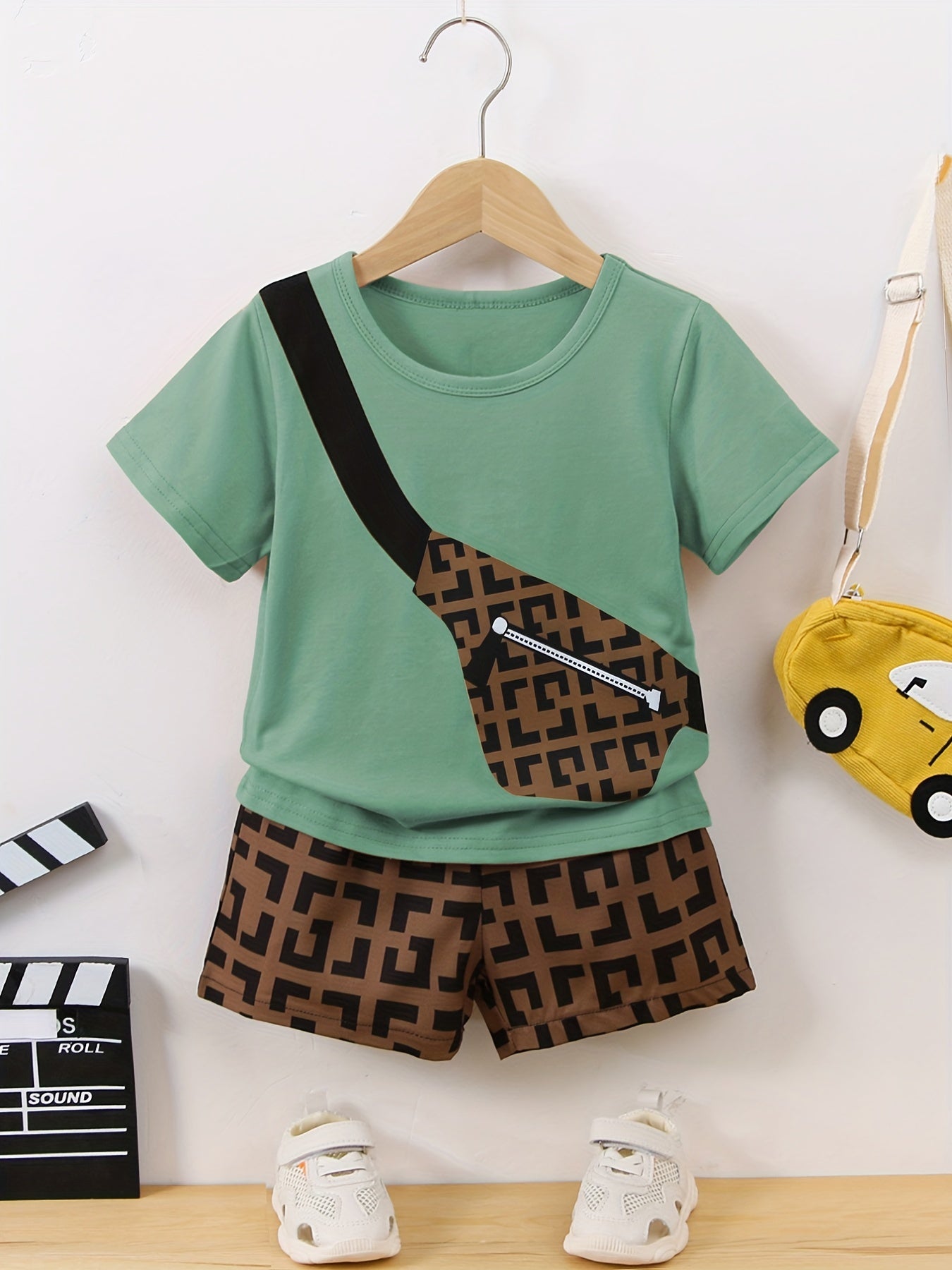 Boys Messenger Bag Print T Shirt & Geometry Print Shorts Set