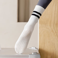 Women's Non-slip Yoga Fitness Socks Breathable Dance Training Socks