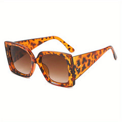 Square Sunglasses Rivet Decor Gradient Glasses UV400