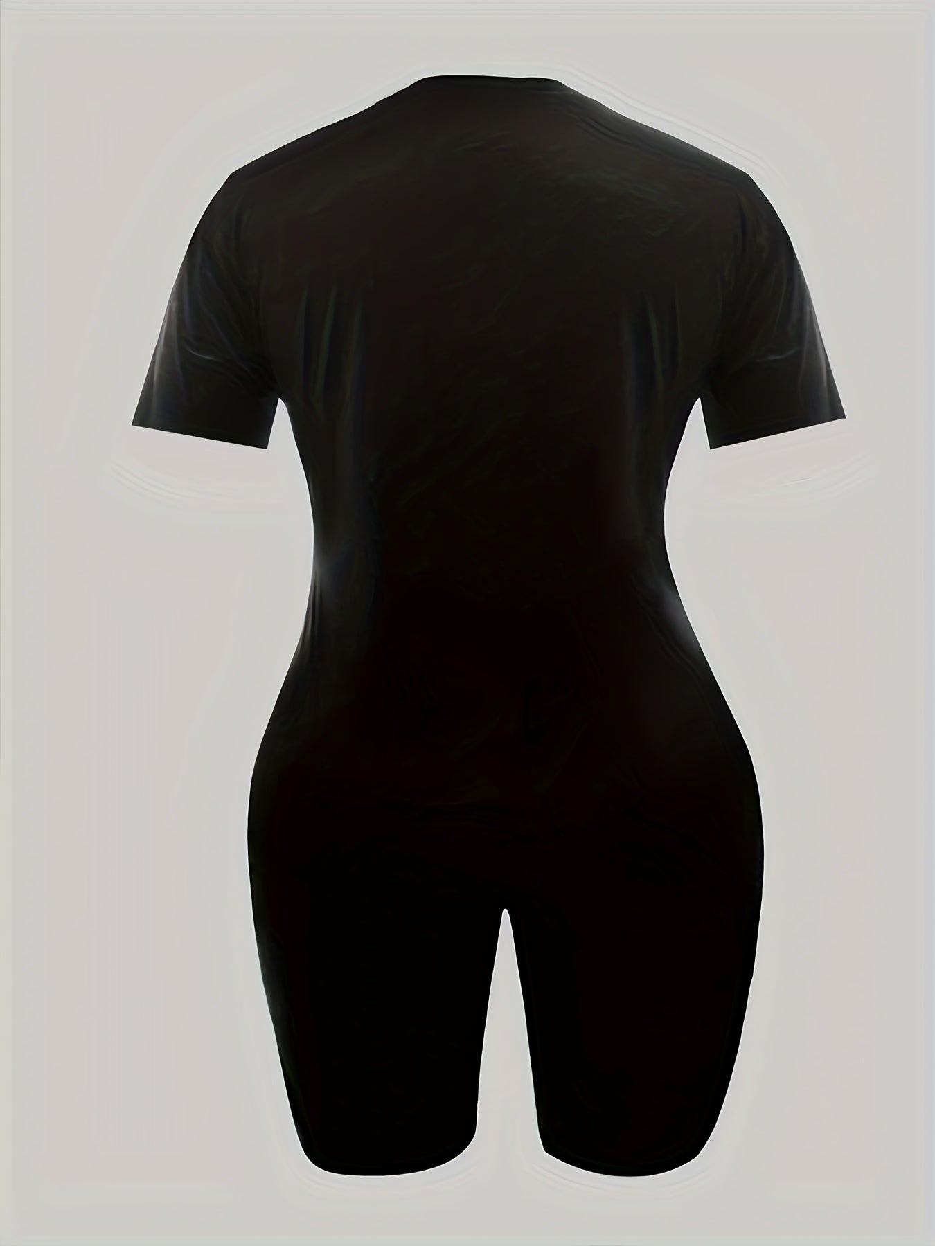 2pcs Letter Graphic T shirts & Solid Shorts Women's Activewear