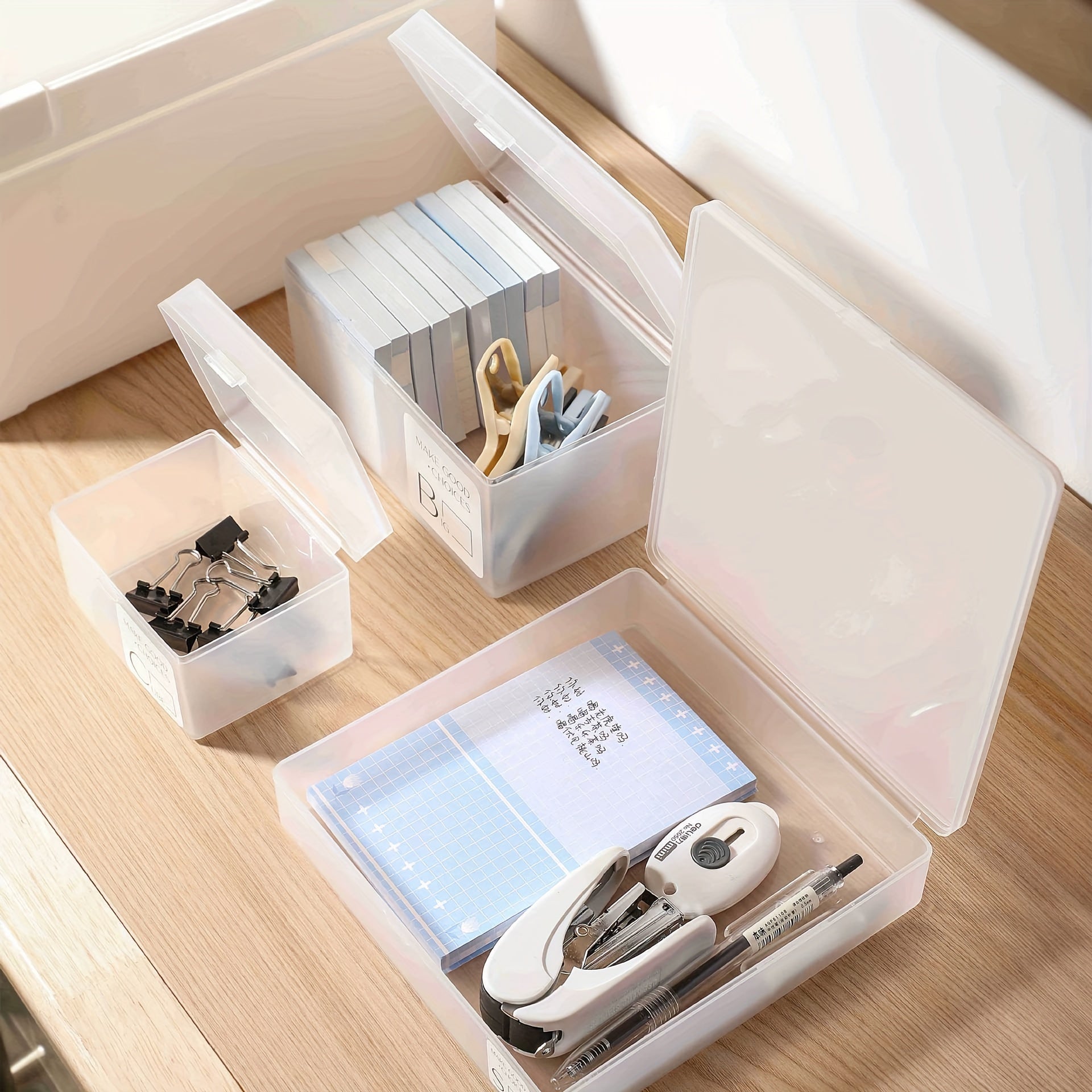 Transparent Desktop Storage Box with Lid for Student Dormitory