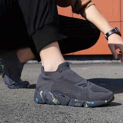 Men's Lightweight Slip On Casual Shoes For Traveling Jogging