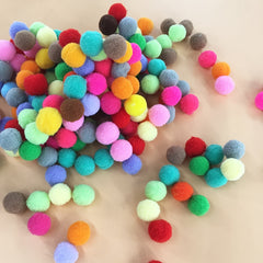 200pcs Multicolor High Elastic Pom Pom Balls for DIY Craft Making
