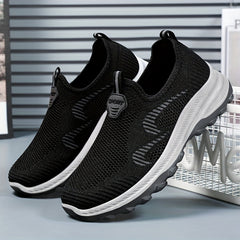 Men's Outdoor Trekking Shoes Breathable Non Slip Soft Sole Sneakers