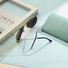 Men's Polarized Aviator Sunglasses with Glasses Case
