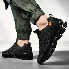 Men's Fish Scale Lace-up Blade Sneakers Outdoor Non-slip Shoes