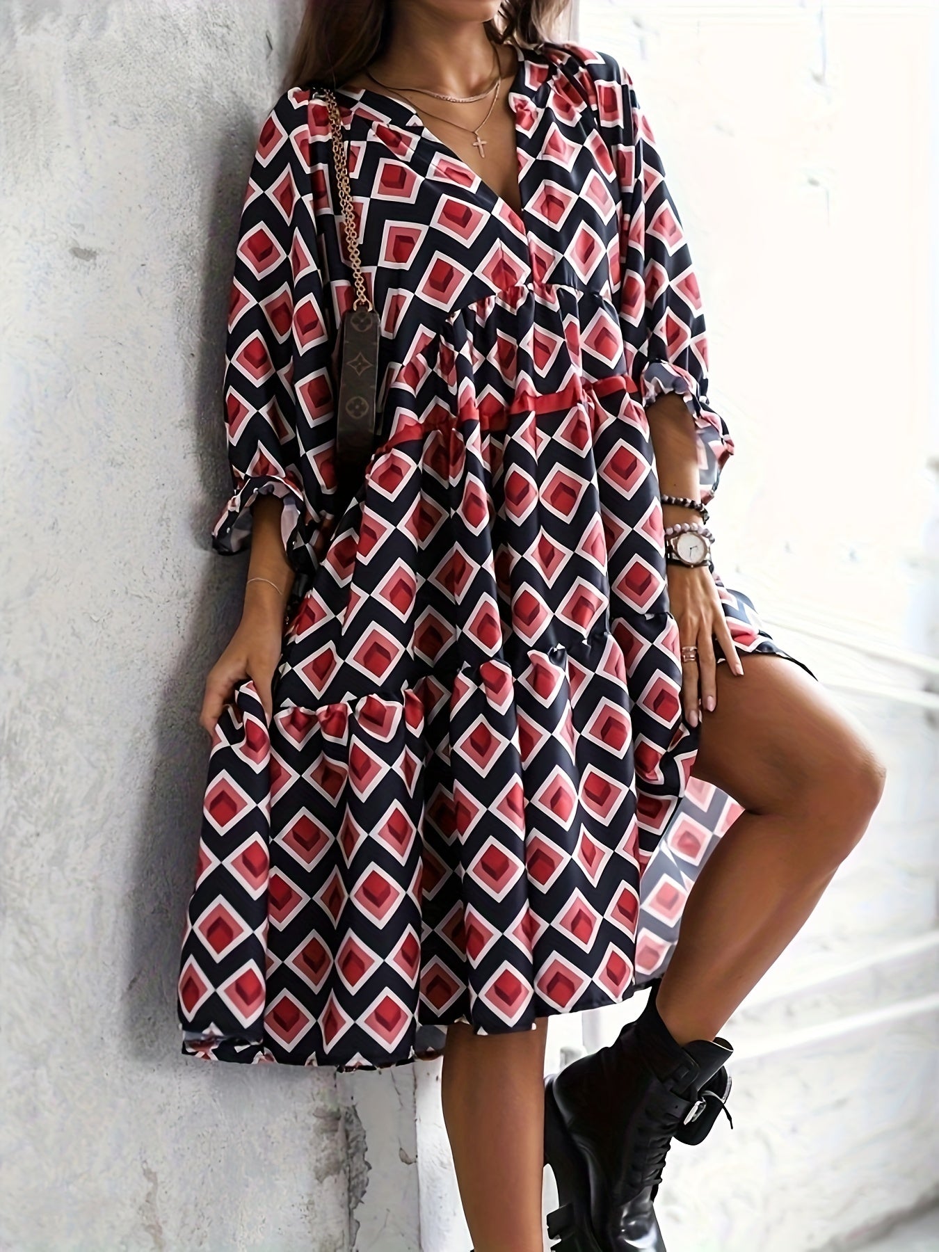 Geometric Print V Neck Dress with Half Sleeves