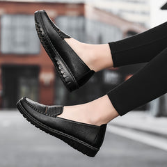 Women's Solid Loafers Slip-On Soft Sole Flat Shoes Daily Walking Shoes