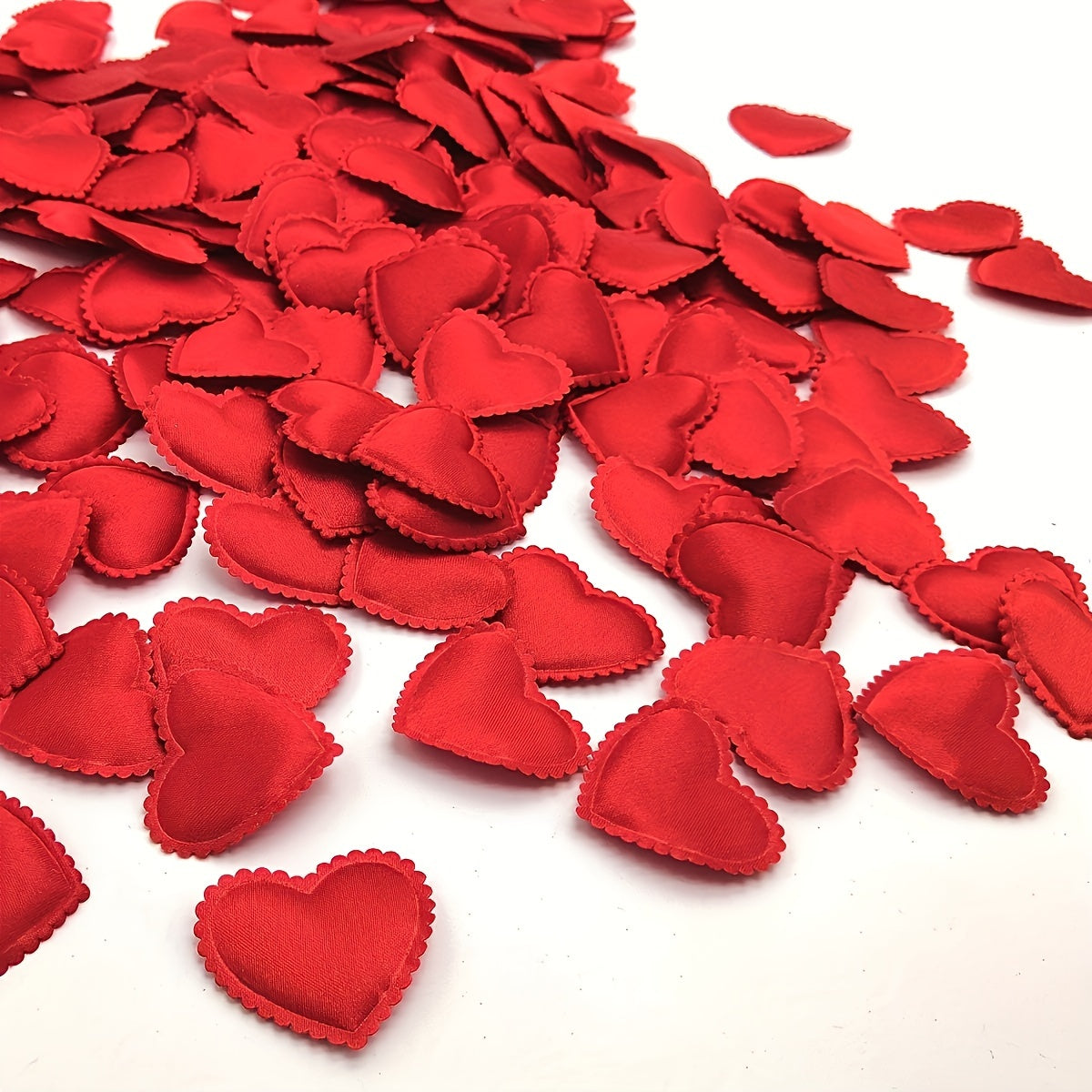 100pcs Wedding Love Accessories Fabric Hearts