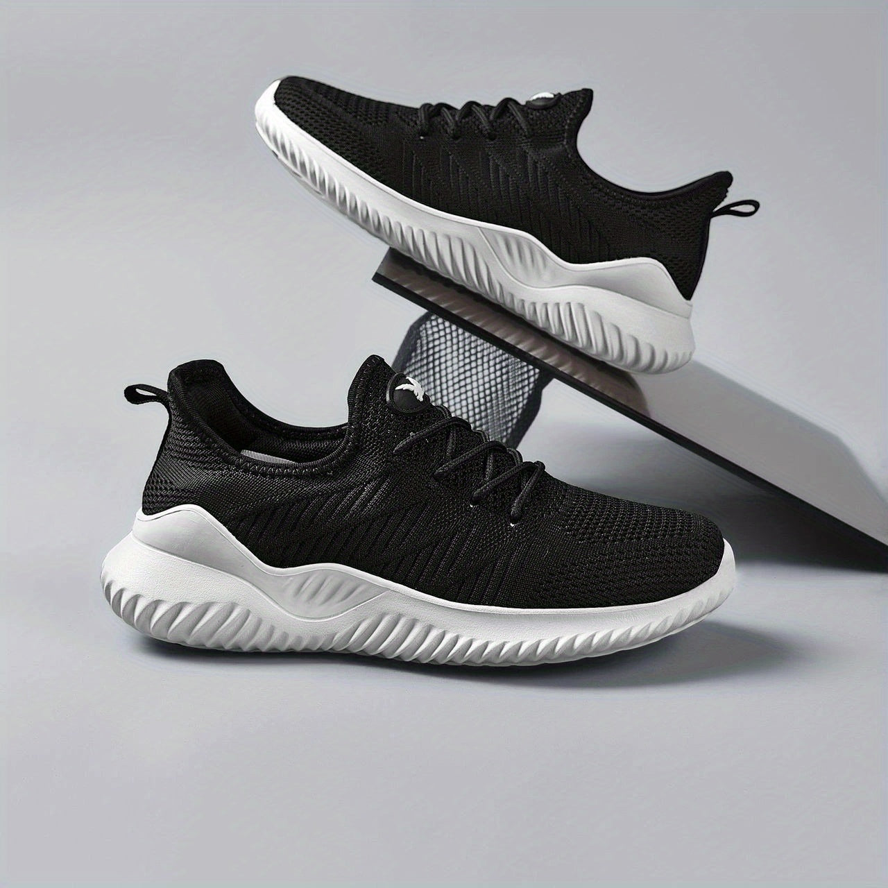 Breathable Mesh Soft Sole Lightweight Non slip Running Shoes