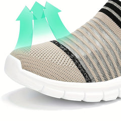 Men's Breathable Slip On Casual Shoes Outdoor Slippers
