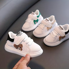 Embroidered Bear Low Top Skateboard Shoes For Girls