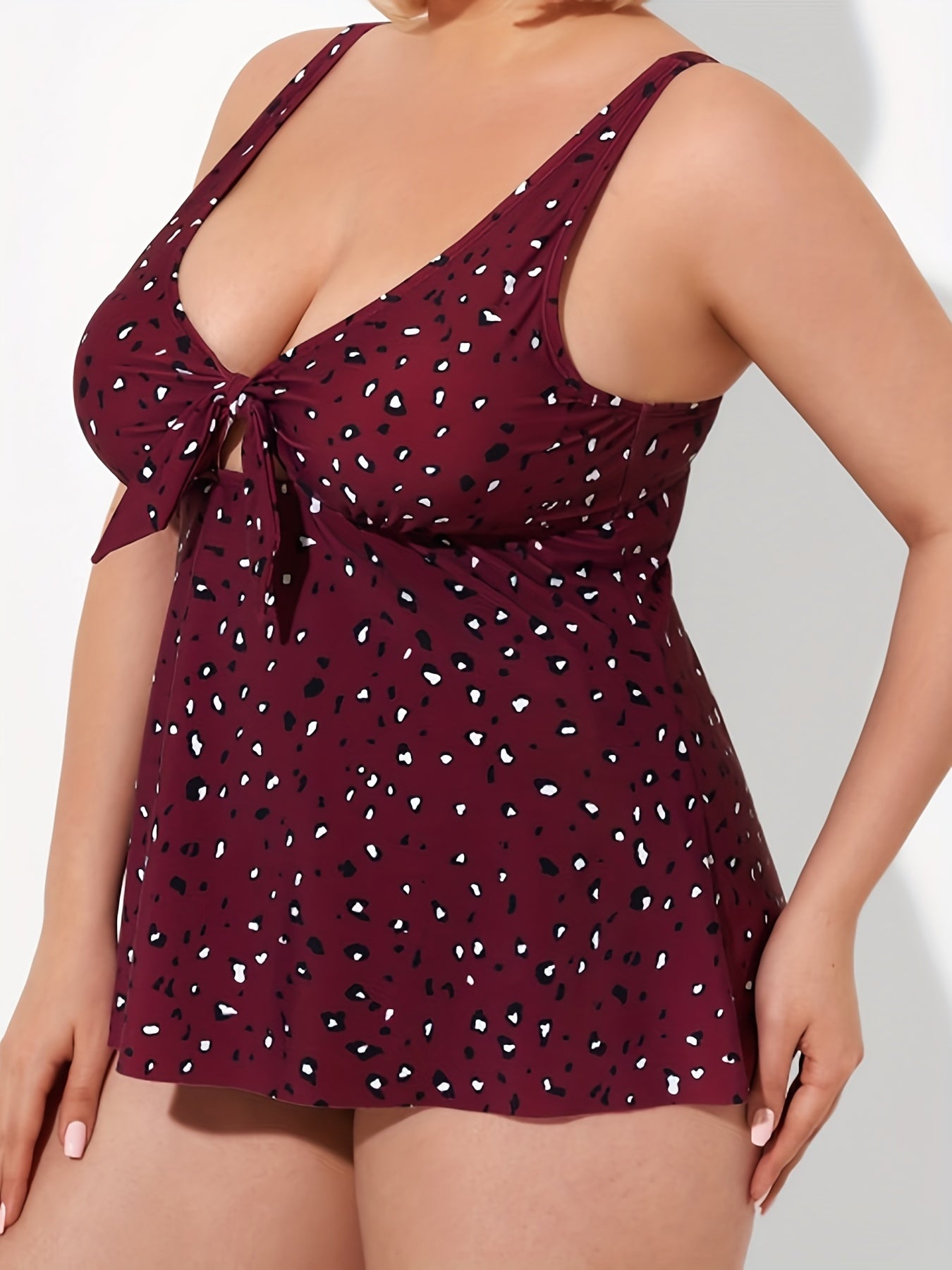 Graphic Print Knot Cut Out Swimsuit Set