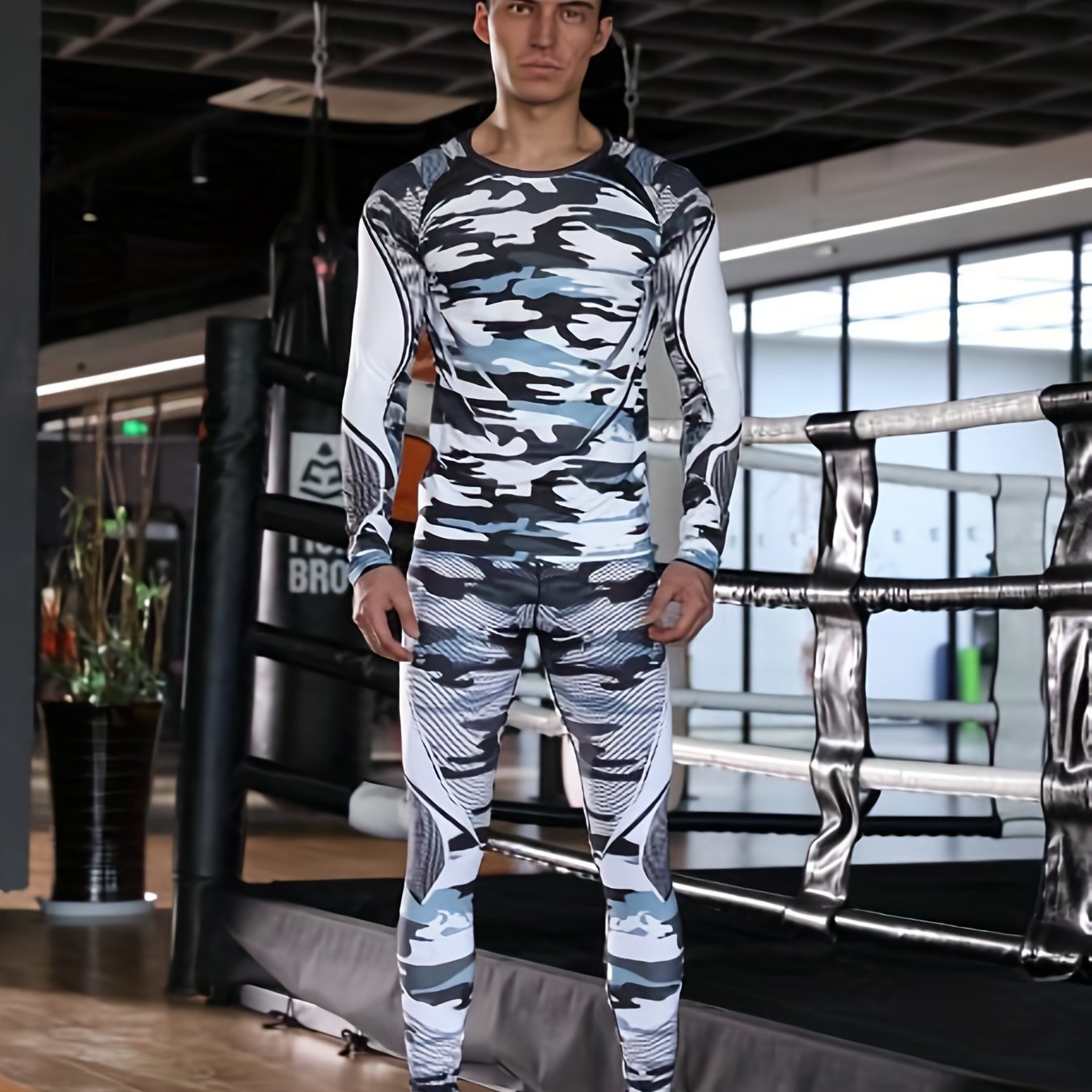 2pcs Men's Camo Sweatshirt & Leggings - Quick Dry & High Stretch