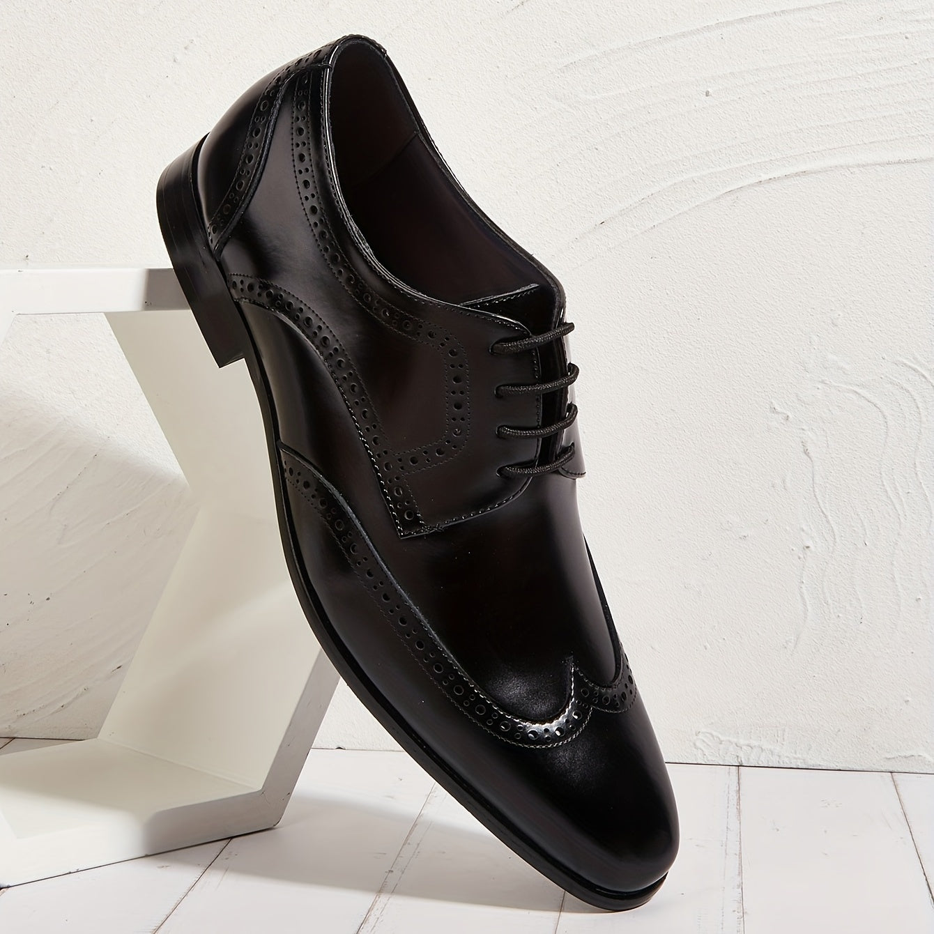 Men's Brogue Derby Shoes Wear-Resistant Non-Slip Dress Shoes