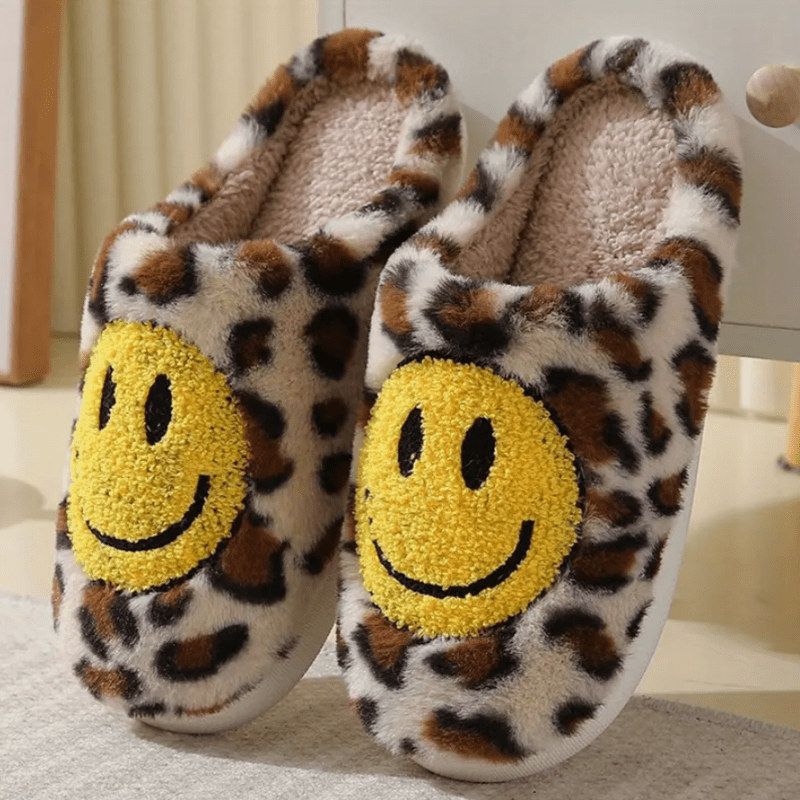 Women's Cozy Smile Face Plush Slippers Warm Indoor Fuzzy Shoes