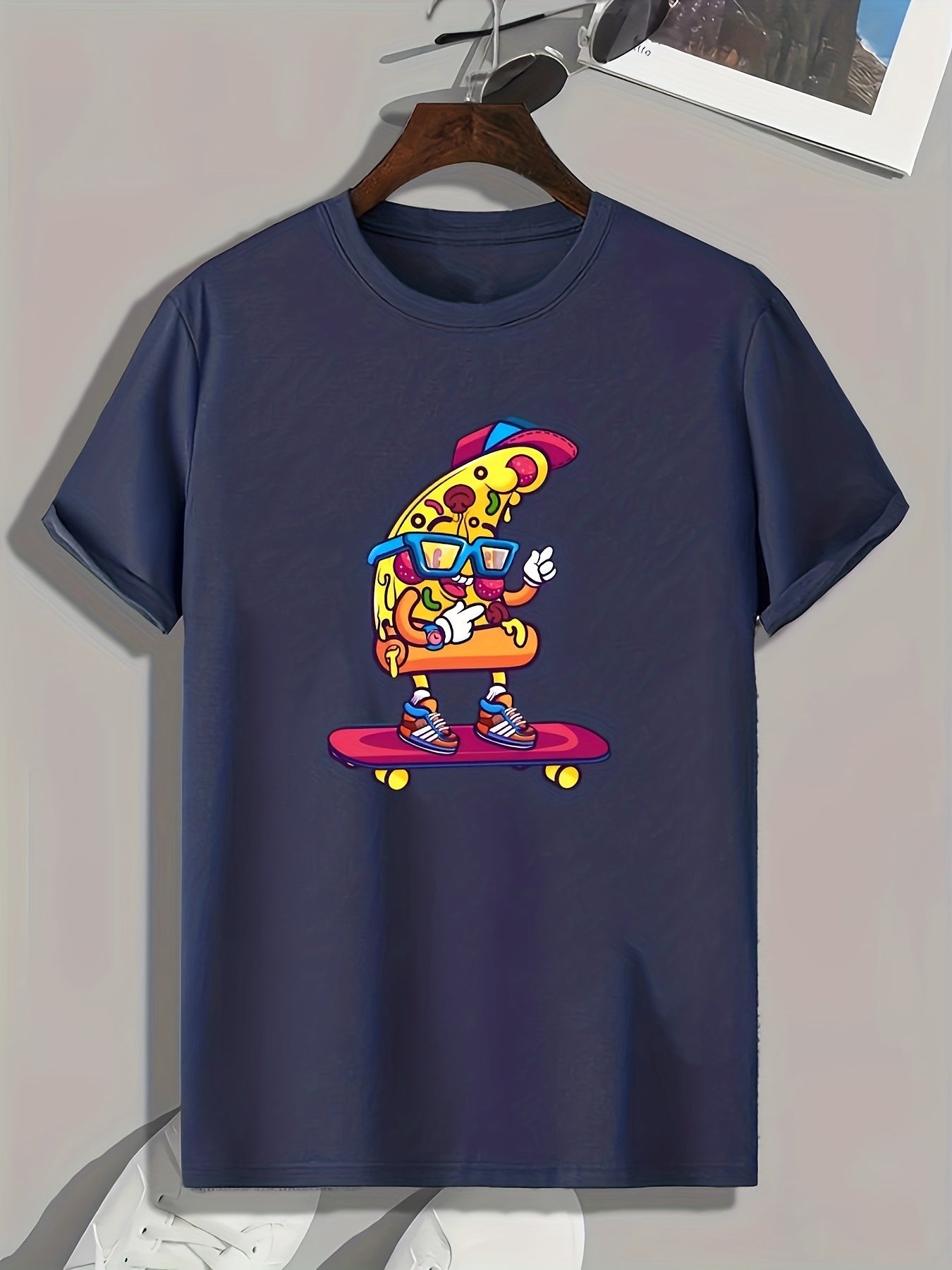 Skateboarding Pizza Pattern Print Men's Sports T-shirt