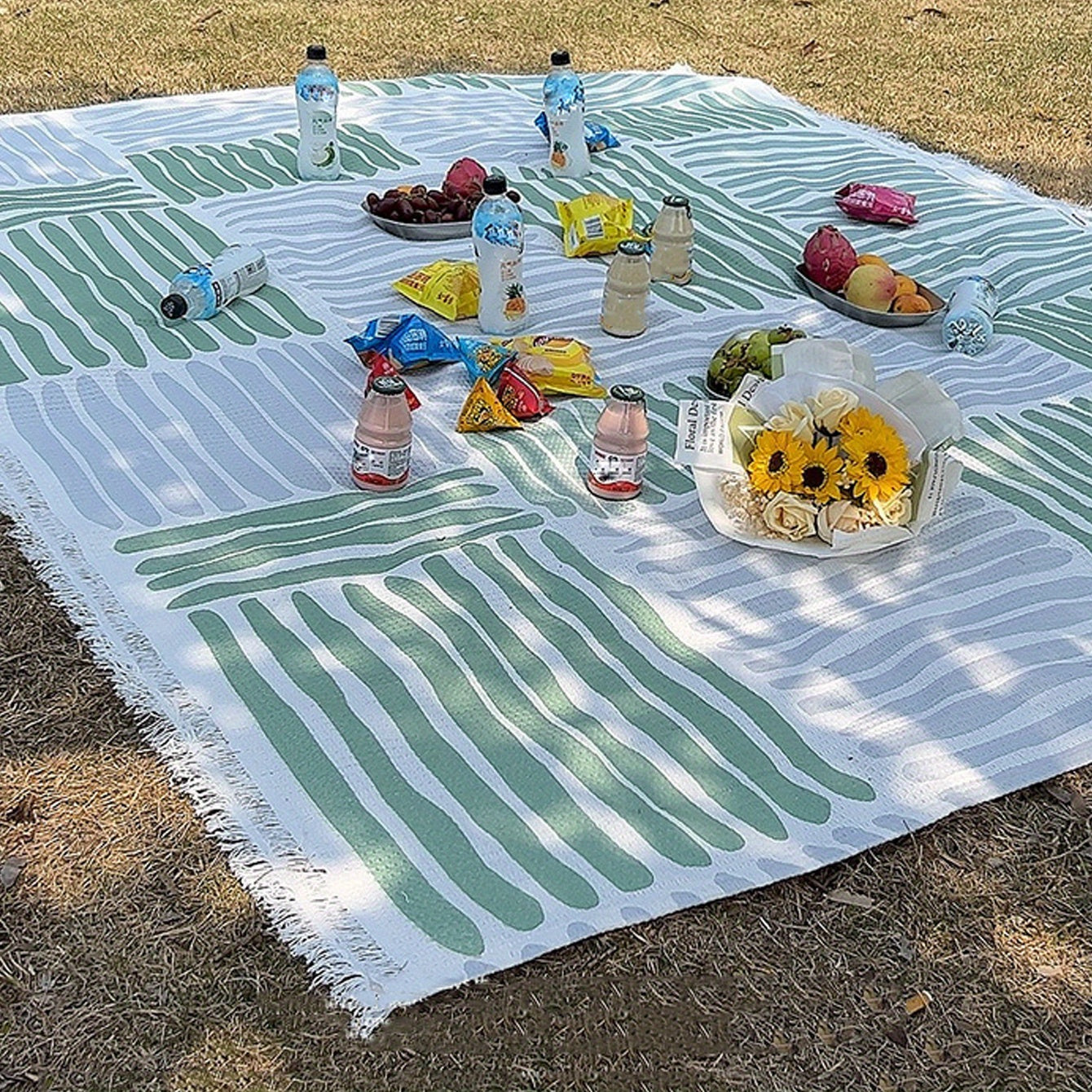 Retro Print Foldable Outdoor Picnic Mat