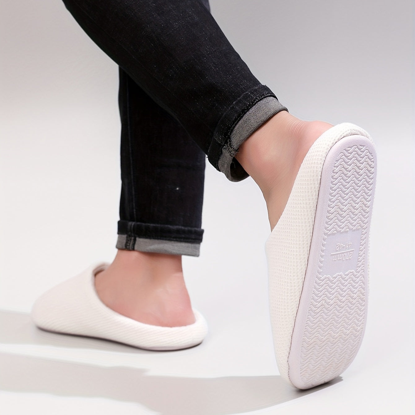 Men's Memory Foam House Slippers with Soft Sole