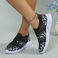 Women's Slip On Mesh Sneakers Low Flat Shoes Casual Outdoor Walking Shoes
