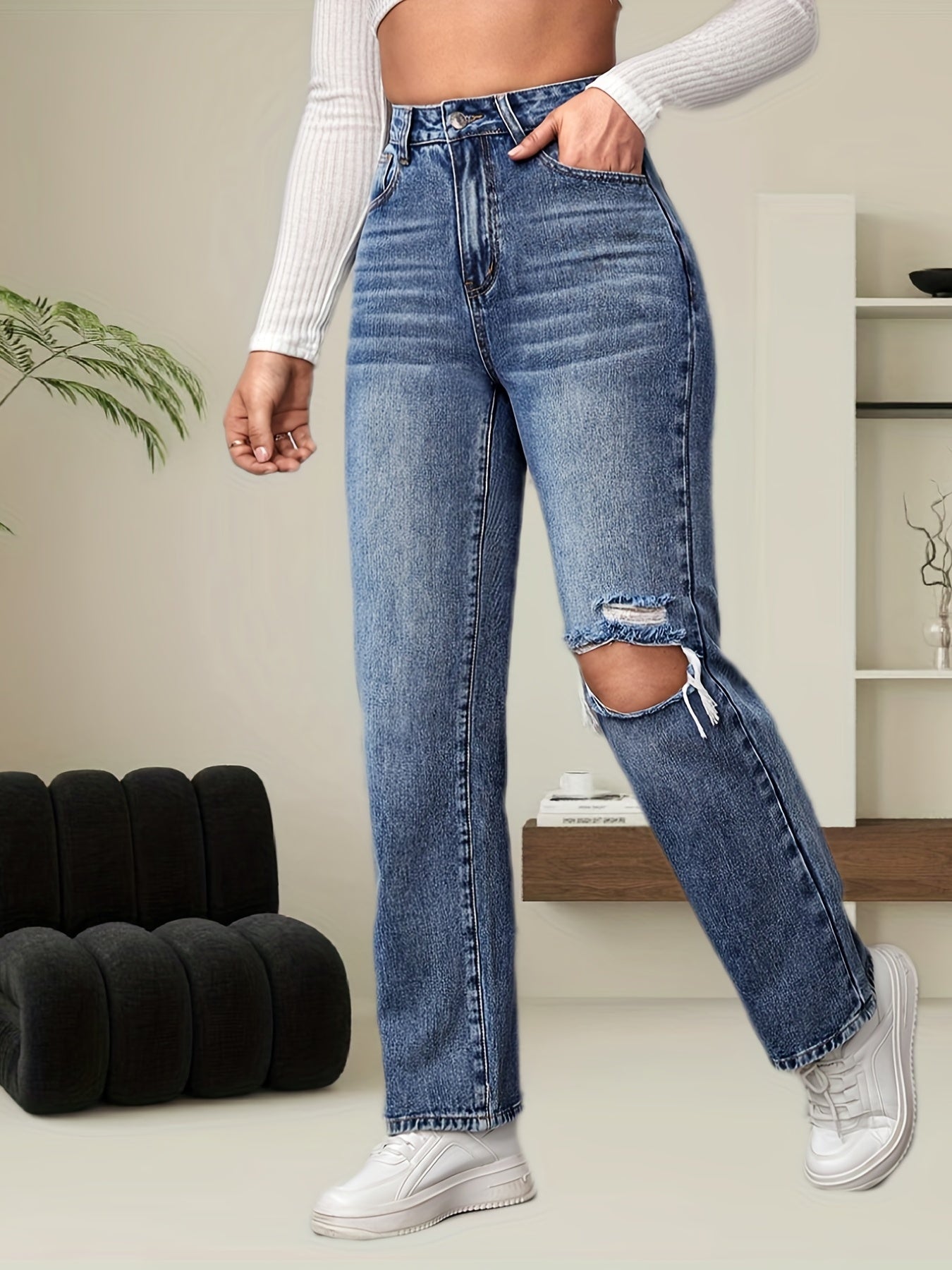 Loose Fit Straight Jeans Ripped Holes Slash Pockets Non Stretch