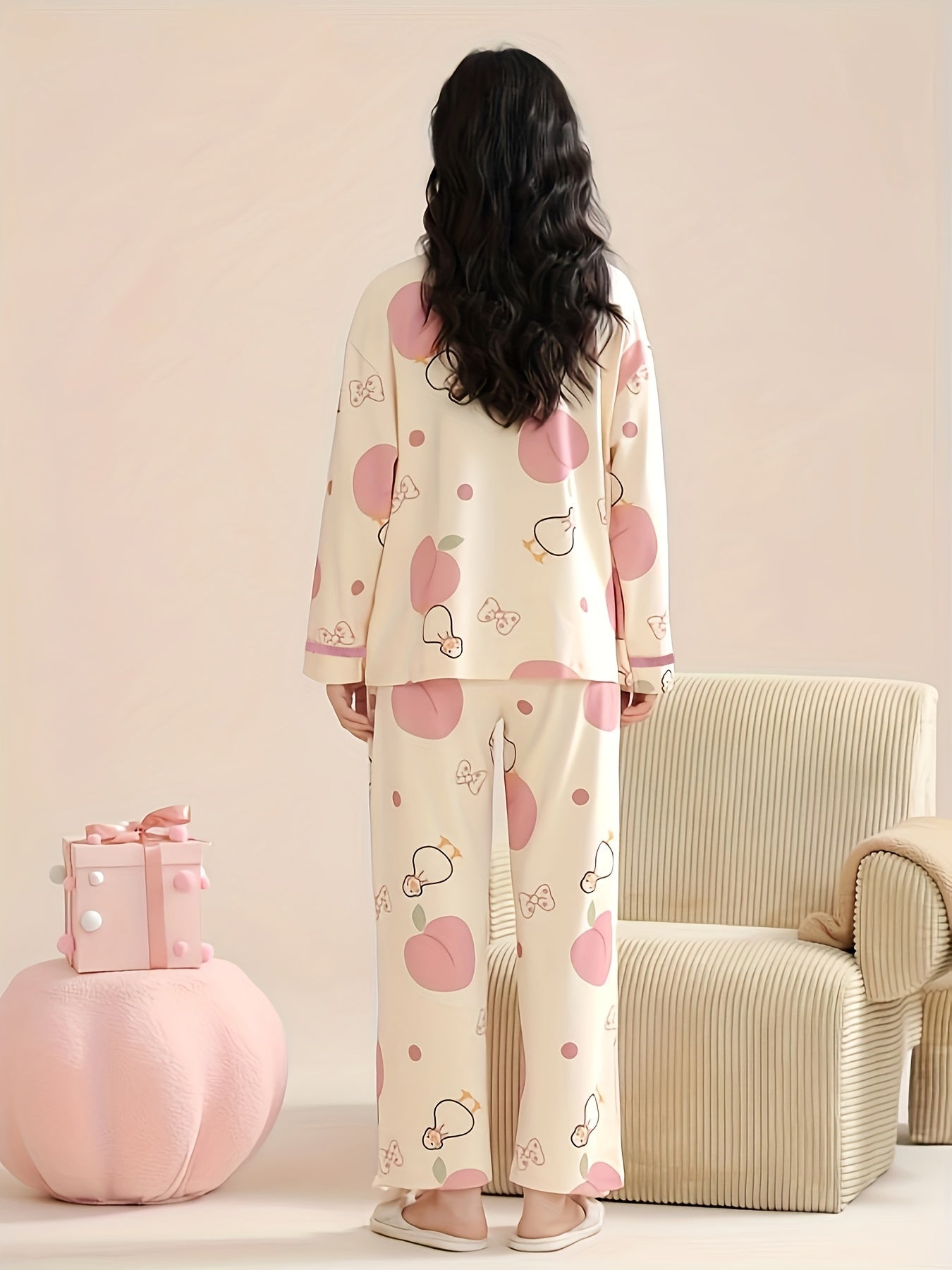 Duck Print Pajama Set Long Sleeve V Neck Top & Pants