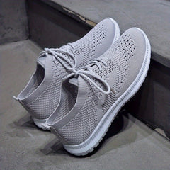 Women's Knitted Sports Shoes Breathable Low Top Sneakers
