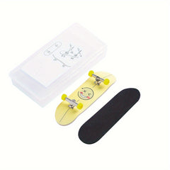 Professional 30mm Smiley Face Finger Skateboard DIY Mini Toy