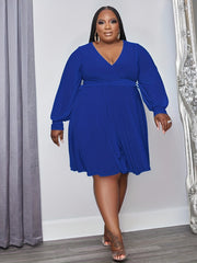 Women's Plus Solid Lantern Sleeve V Neck Flare Dress With Belt