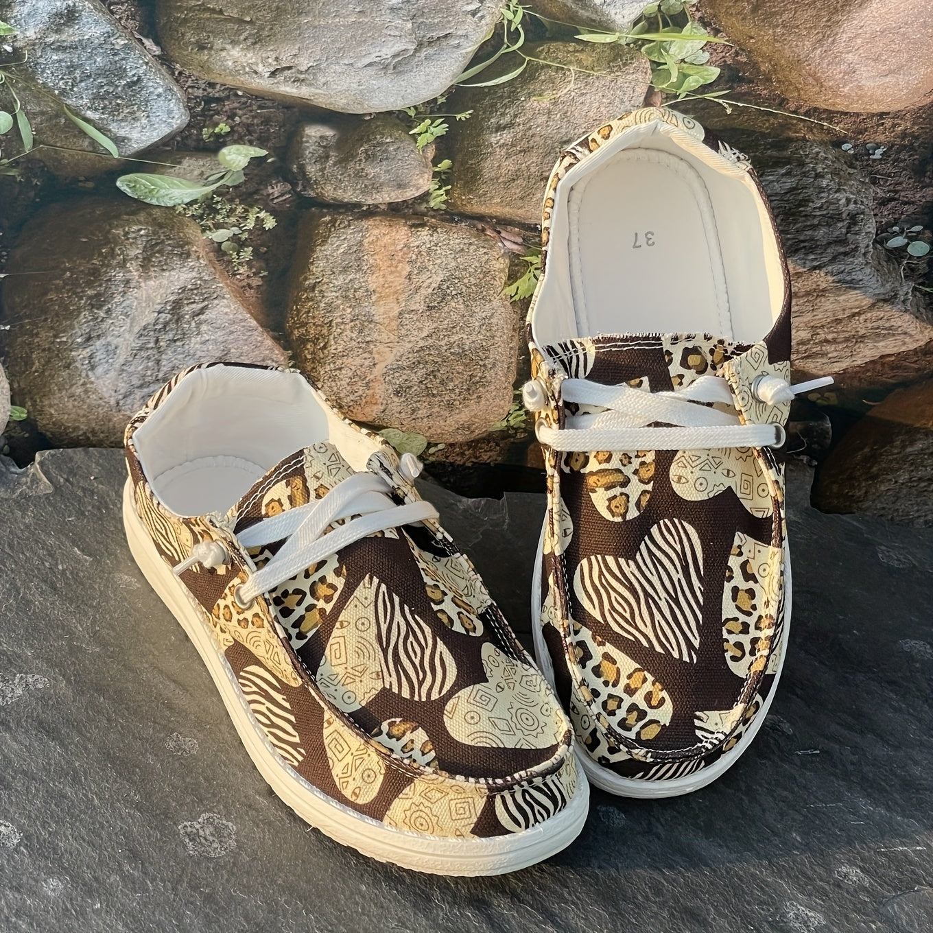 Leopard Heart Flat Skate Shoes Shallow Mouth Casual Women's Shoes