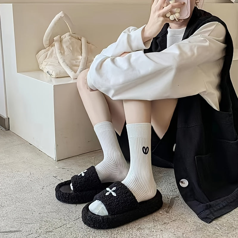 5 Pairs Heart Print Crew Socks Breathable Sports Stockings