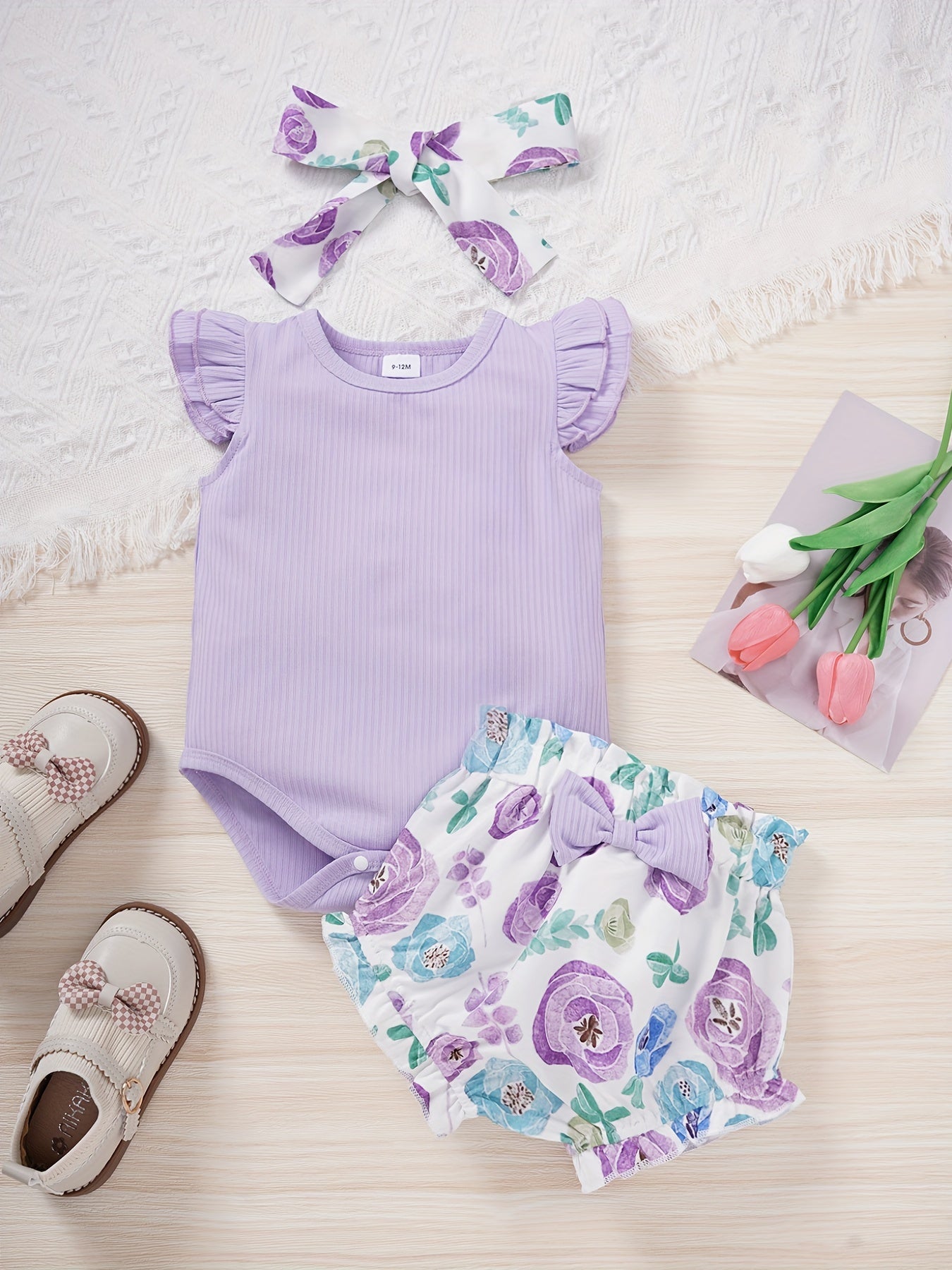 3pcs Baby Girls Ruffle Sleeve Onesie & Bow Shorts Set