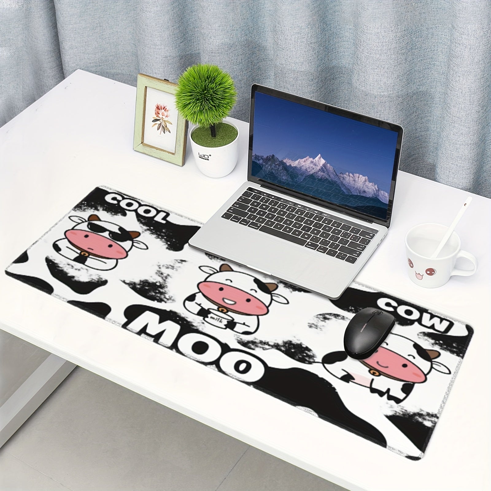 Cow Desk Accessories with Gel Wrist Support Ergonomic Gaming Mouse Pad Rest