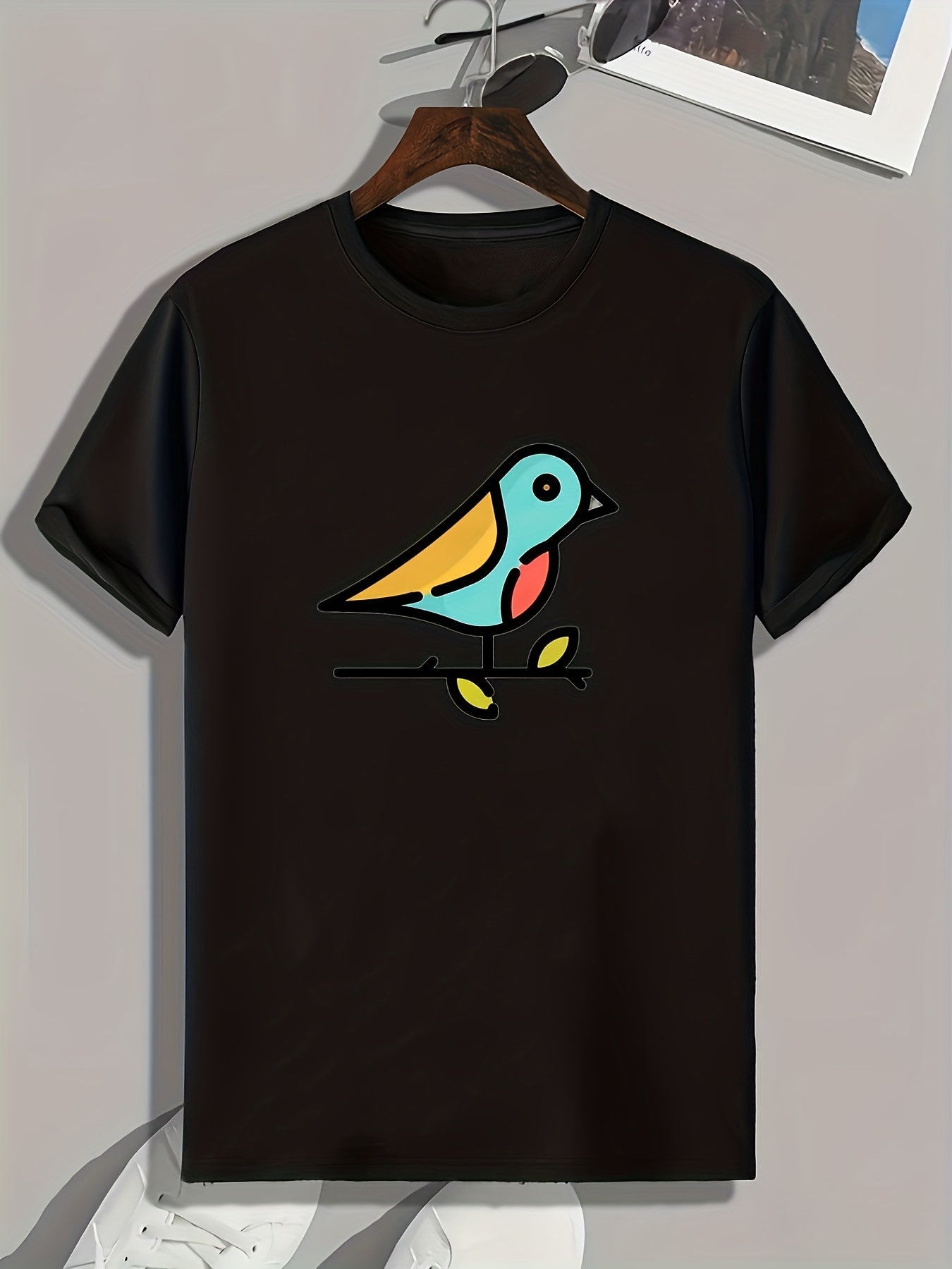 Cartoon Bird Pattern Print Men's Sports T-shirt