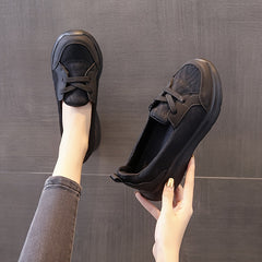 Women's Non Slip Casual Walking Shoes Lightweight Slip on Outdoor Flats