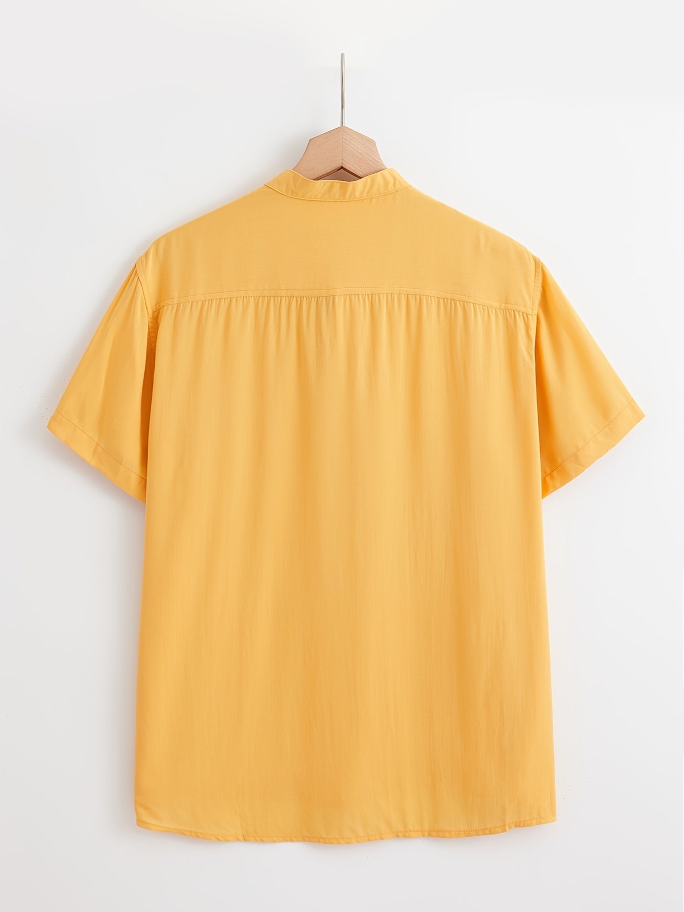 Men's Short Sleeve Leisure Shirt for Spring & Summer
