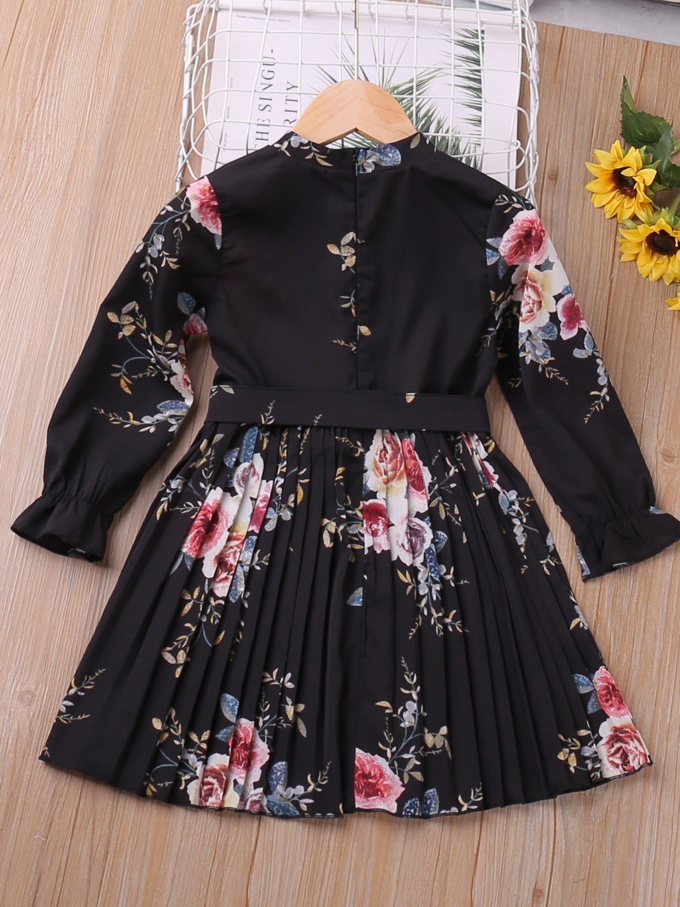 Floral Pleated Long Sleeve Dress