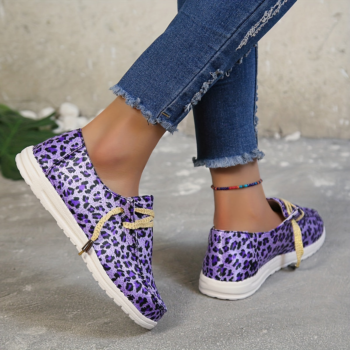 Leopard Print Canvas Lace Up Walking Shoes for Women